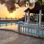 Lägenhetshotell Sunset Ocean Oceanvrent 4*