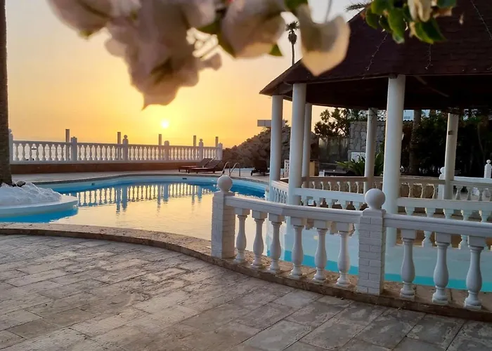 Aparthotel Sunset Ocean Oceanvrent 4*