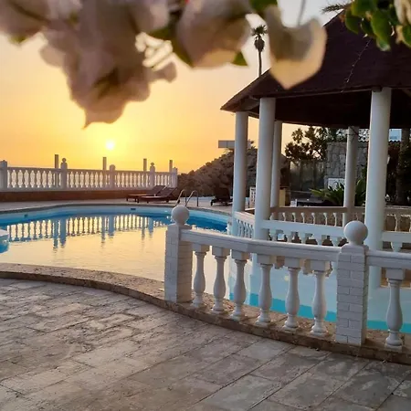 Lejlighedshotel Sunset Ocean Oceanvrent *